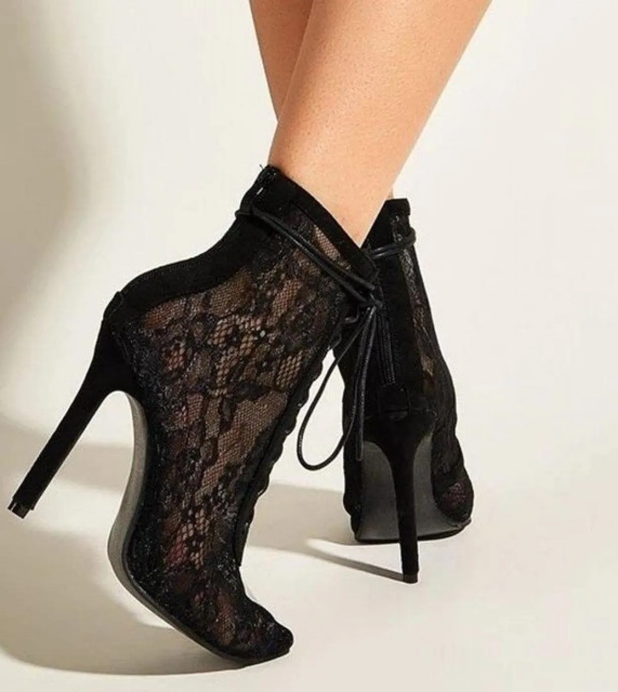 2022 Primavera E Autunno New Black Mesh Womens Boots Punta a punta Lace Up Sandali da donna Tacchi alti Scarpe da donna Tacco al
