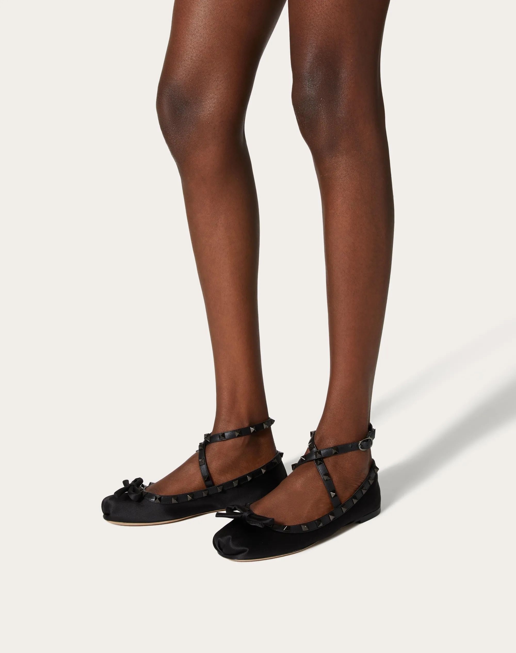 BALLERINA ROCKSTUD IN RASO E BORCHIE IN TONO