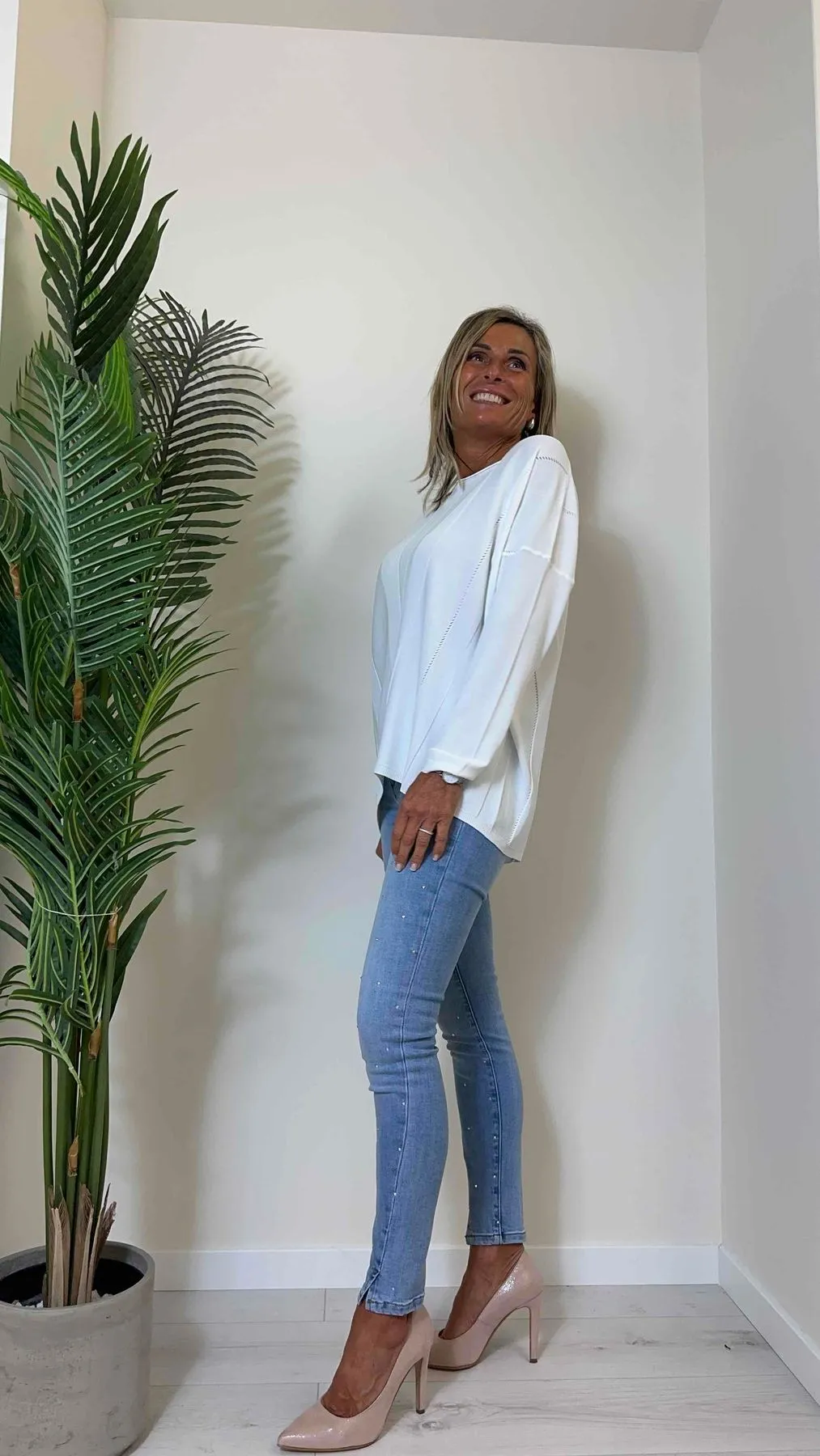 DAFNE - AL0705P26 - MAGLIA 67%VISCOSA FLUIDACON MOTIVO CANALATURA