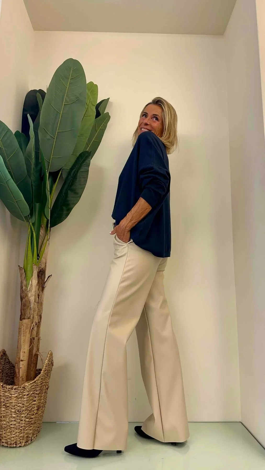 DAFNE - MA1179P25 - MAGLIA VISCOSA SCATOLA CON ORLINO FIT AMPIO
