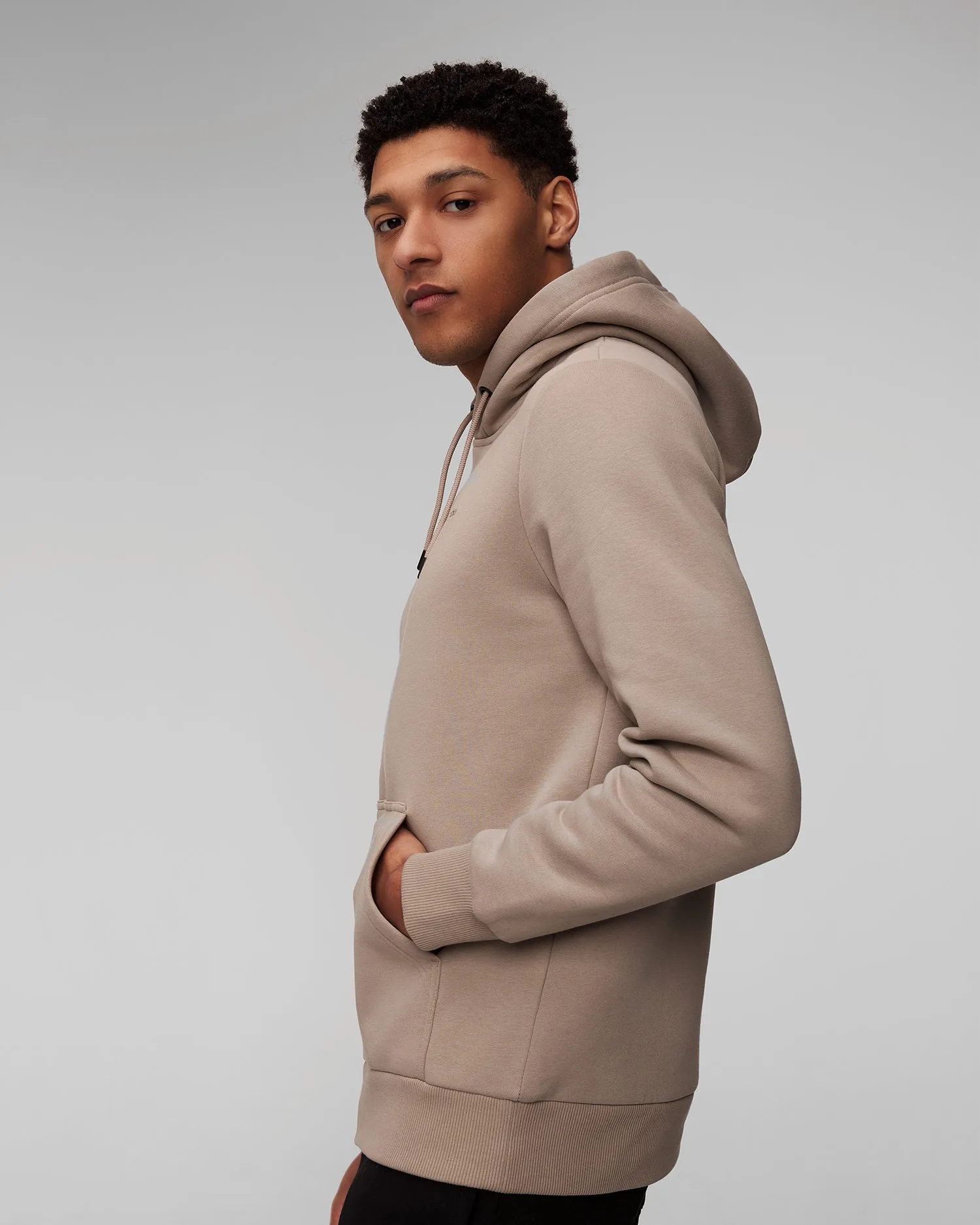 Felpa con cappuccio da uomo Peak Performance Small Logo G79589040-n34
