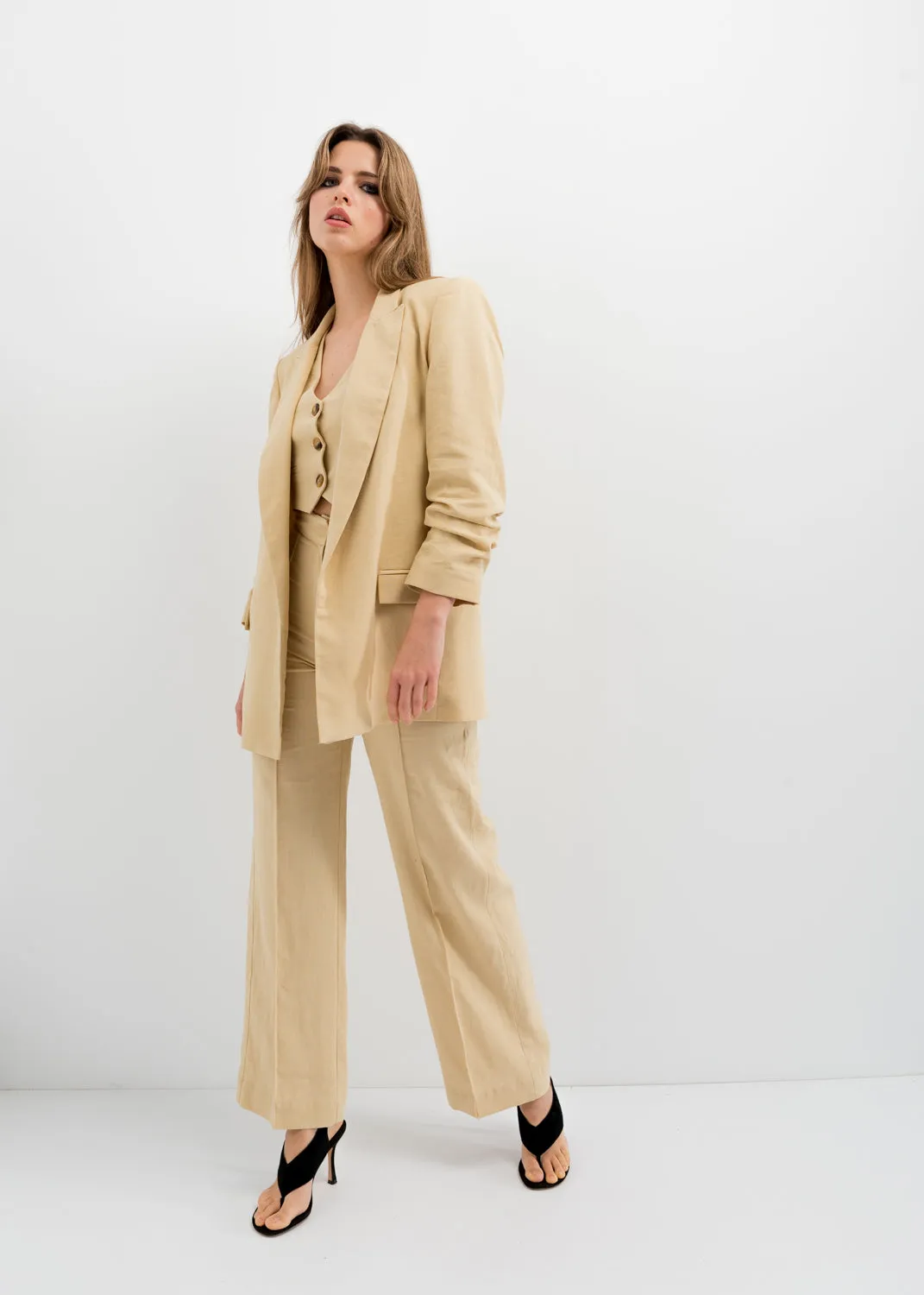Pantalón cropped lino