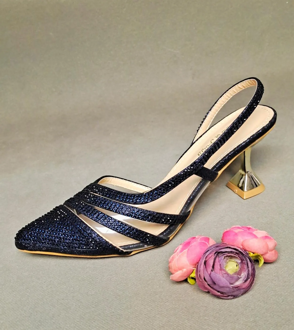 Qsgfc 2022 Ultime Royal Blue Midheel Moda elegante Accessori con strass Punta a punta Scarpe da donna Borsa Set Pompe