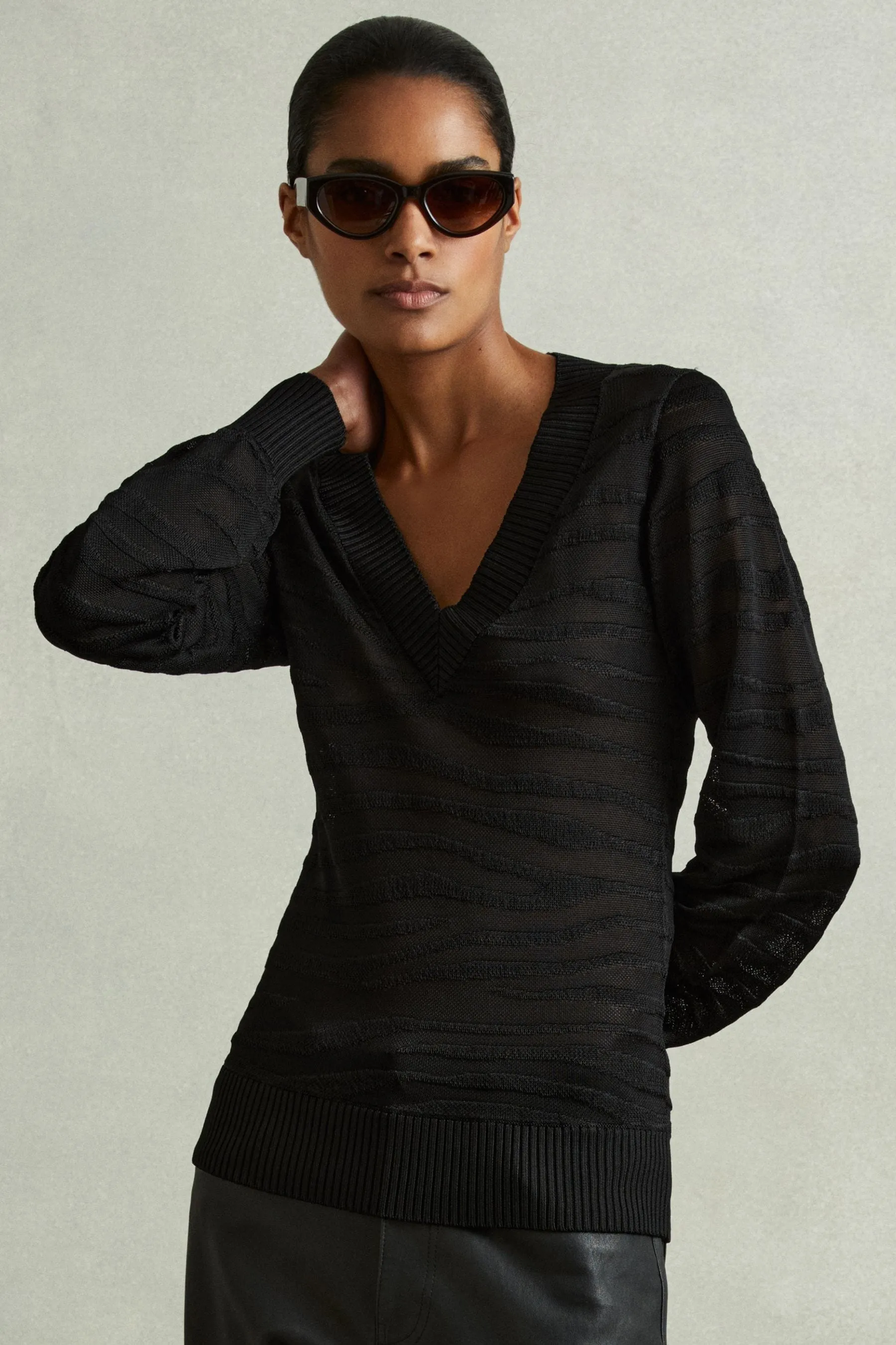 Reiss Zana Striped V-Neck Jumper    