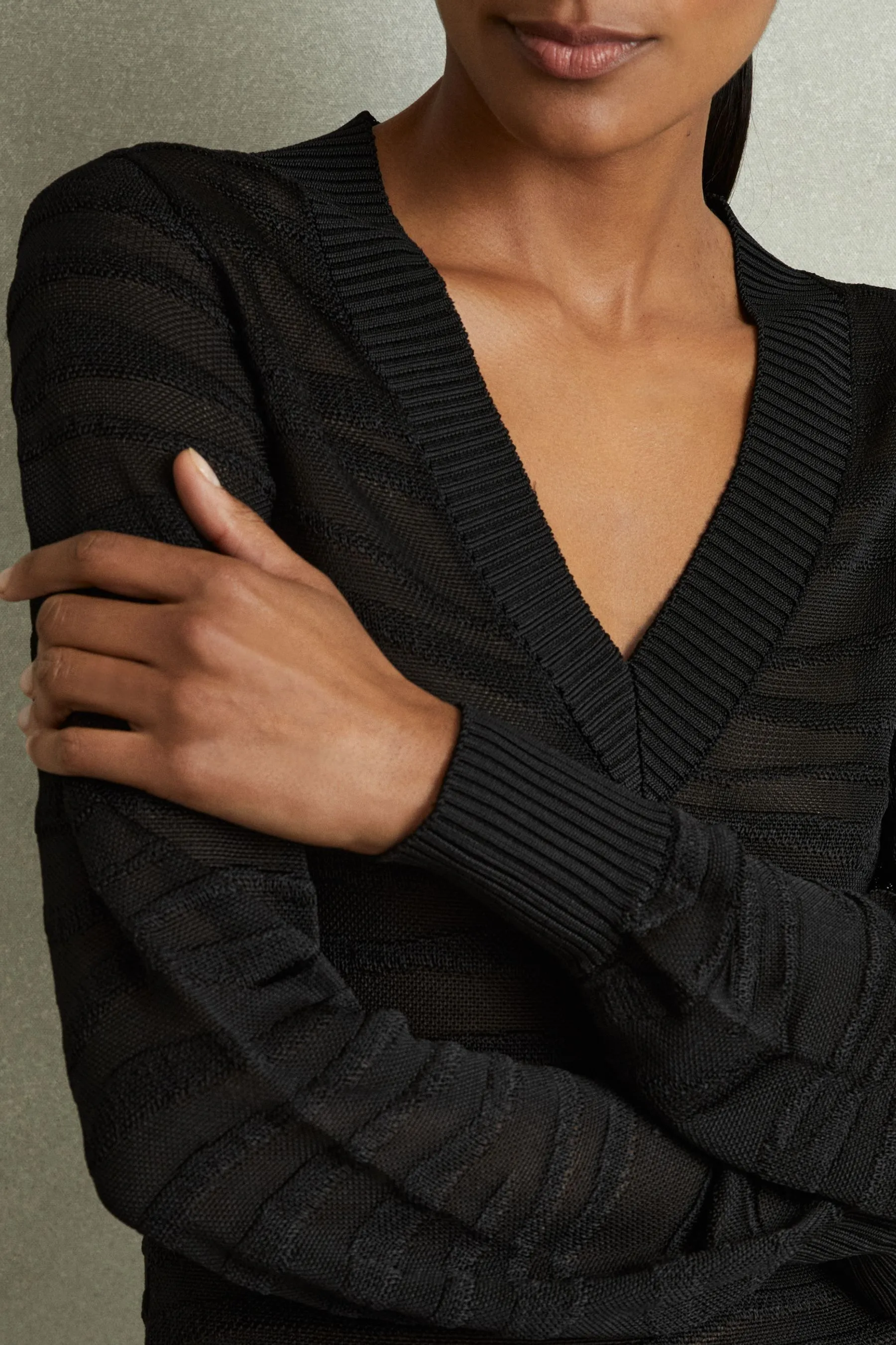 Reiss Zana Striped V-Neck Jumper    