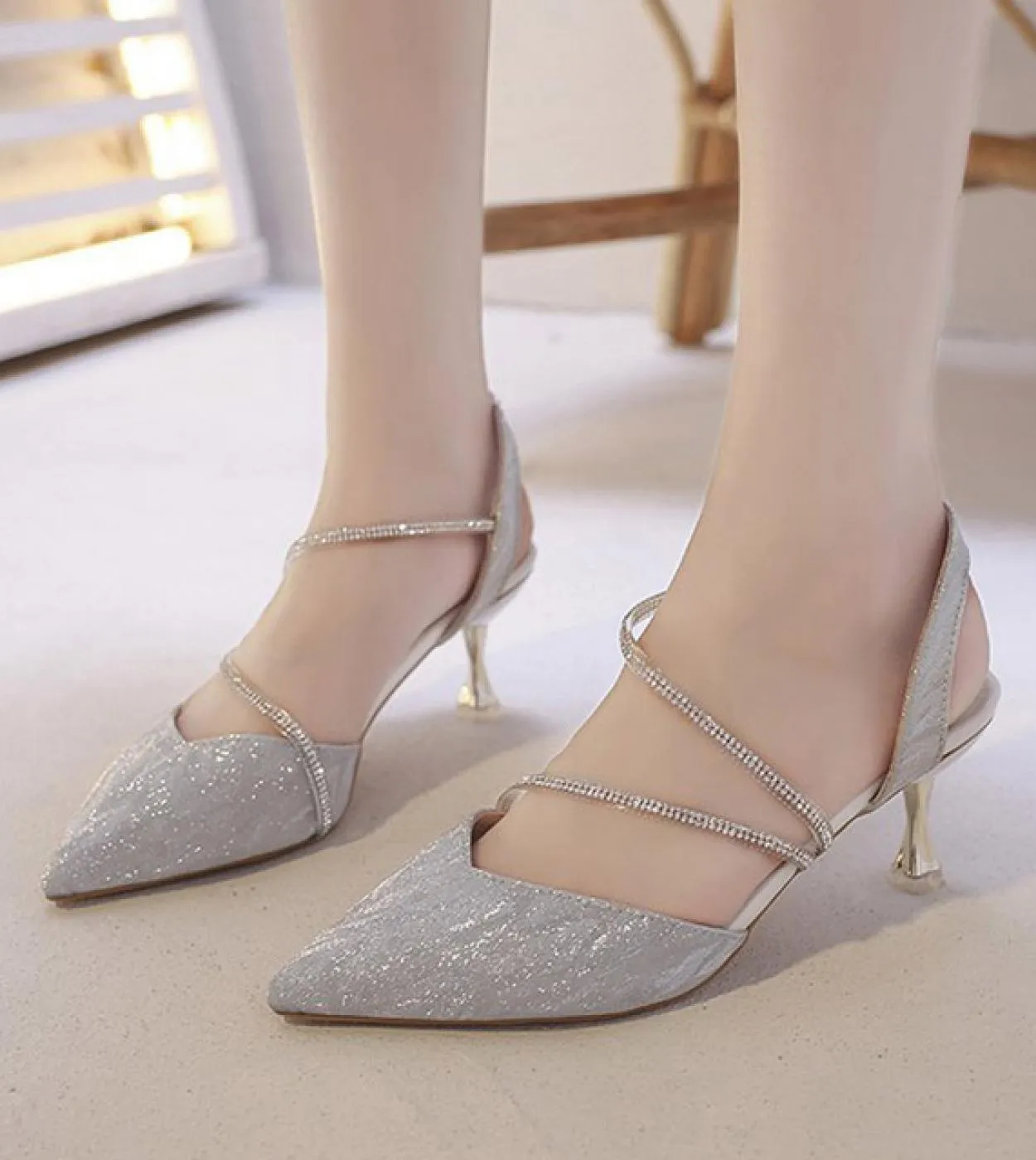 Sandali con tacco alto da donna 4cm Scarpe da sposa argento Scarpe da lavoro da ufficio Scarpe da donna con punta a punta Plus S