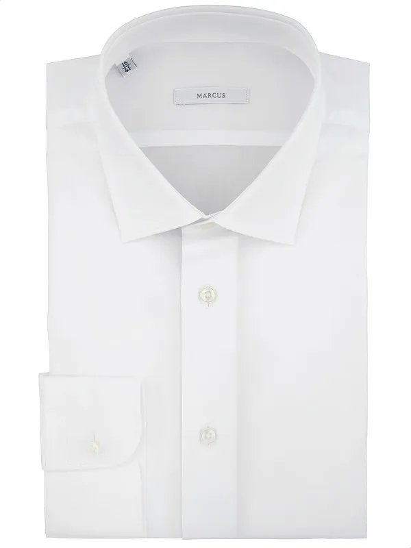 White shirt with classic collar and loose fit
