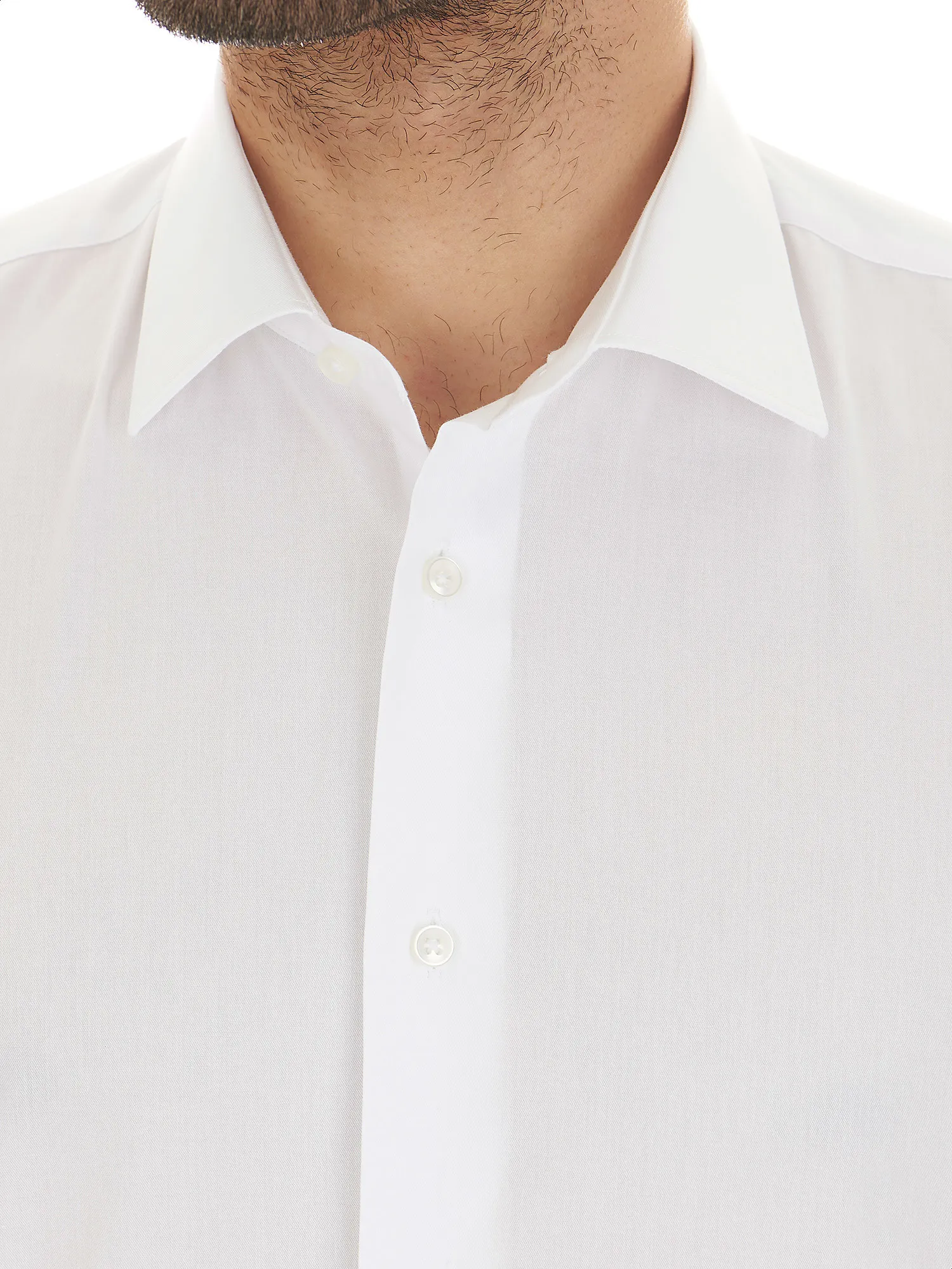 White shirt with classic collar and loose fit