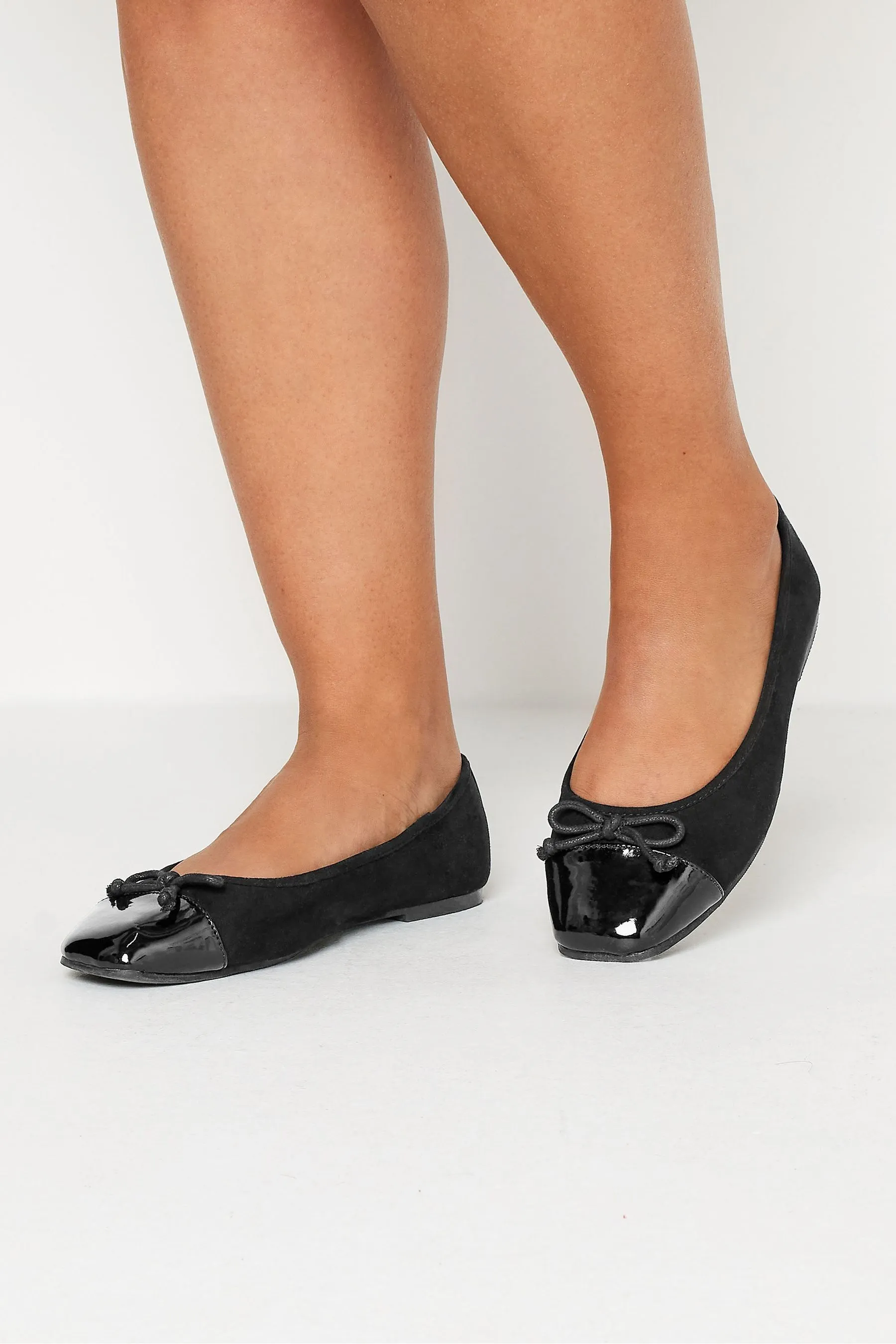 Yours Curve - Scarpe a ballerina con punta rinforzata e Vestibilità ampia extra