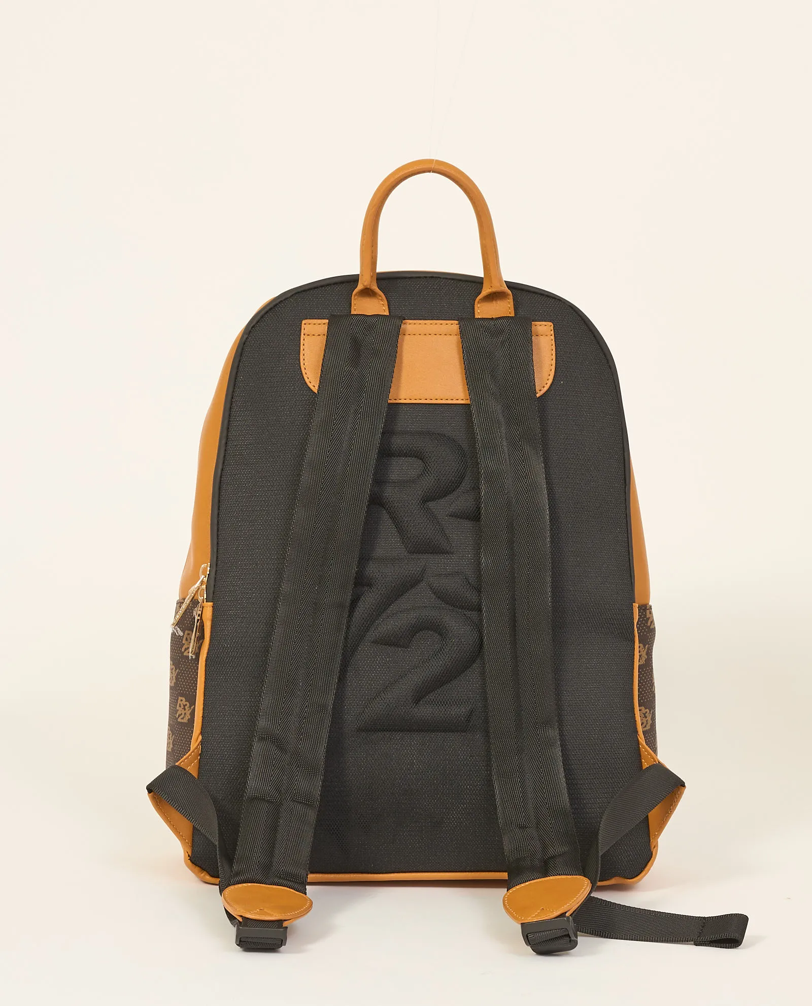 Zaino R372 con tasca frontale